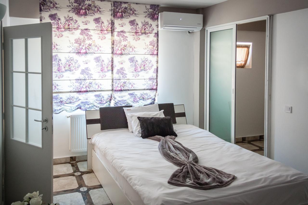 Cleopatra Residence Iasi Buitenkant foto