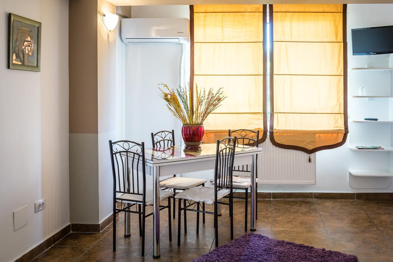Cleopatra Residence Iasi Buitenkant foto
